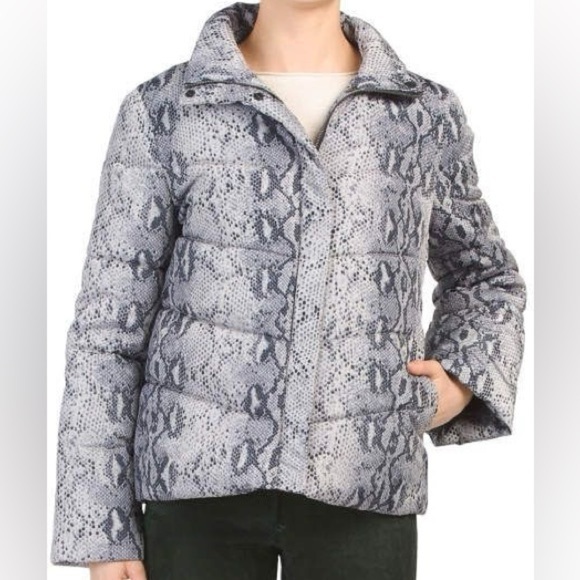 Betsey Johnson Quilted Puffer Jacket in Gray Black Python Snake Print Sz. S - Picture 3 of 13